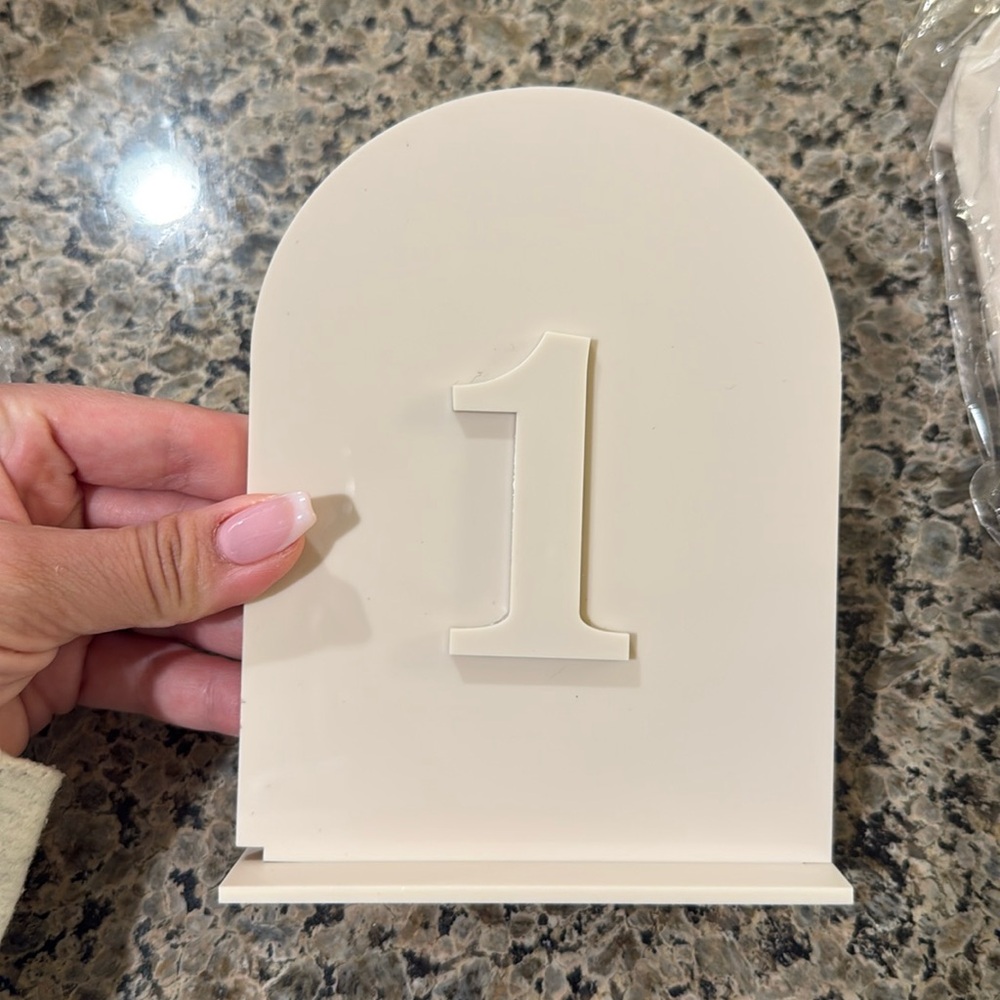Acrylic table numbers